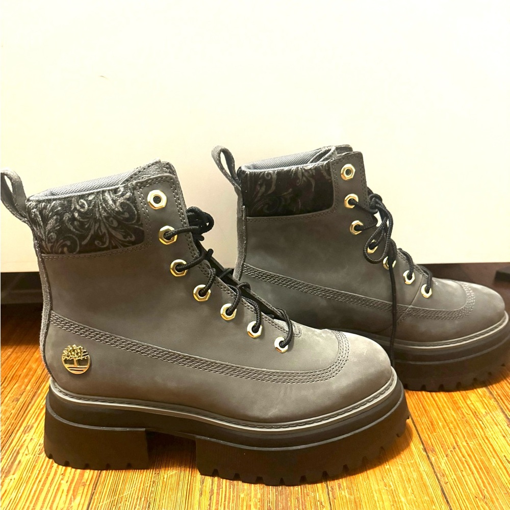 Timberland Sky 6 Inch Women's Size 7.5 Rebotl Gray Clunky Lace Up Boots New